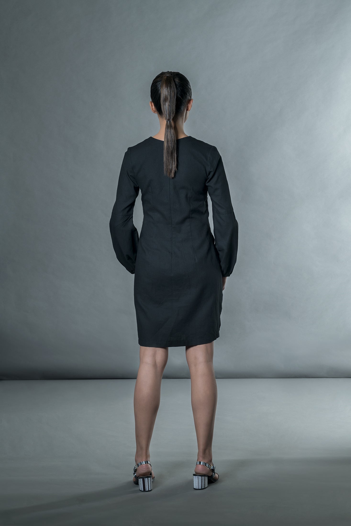 Anushe Pirani Women's Dress With Wave Pleats