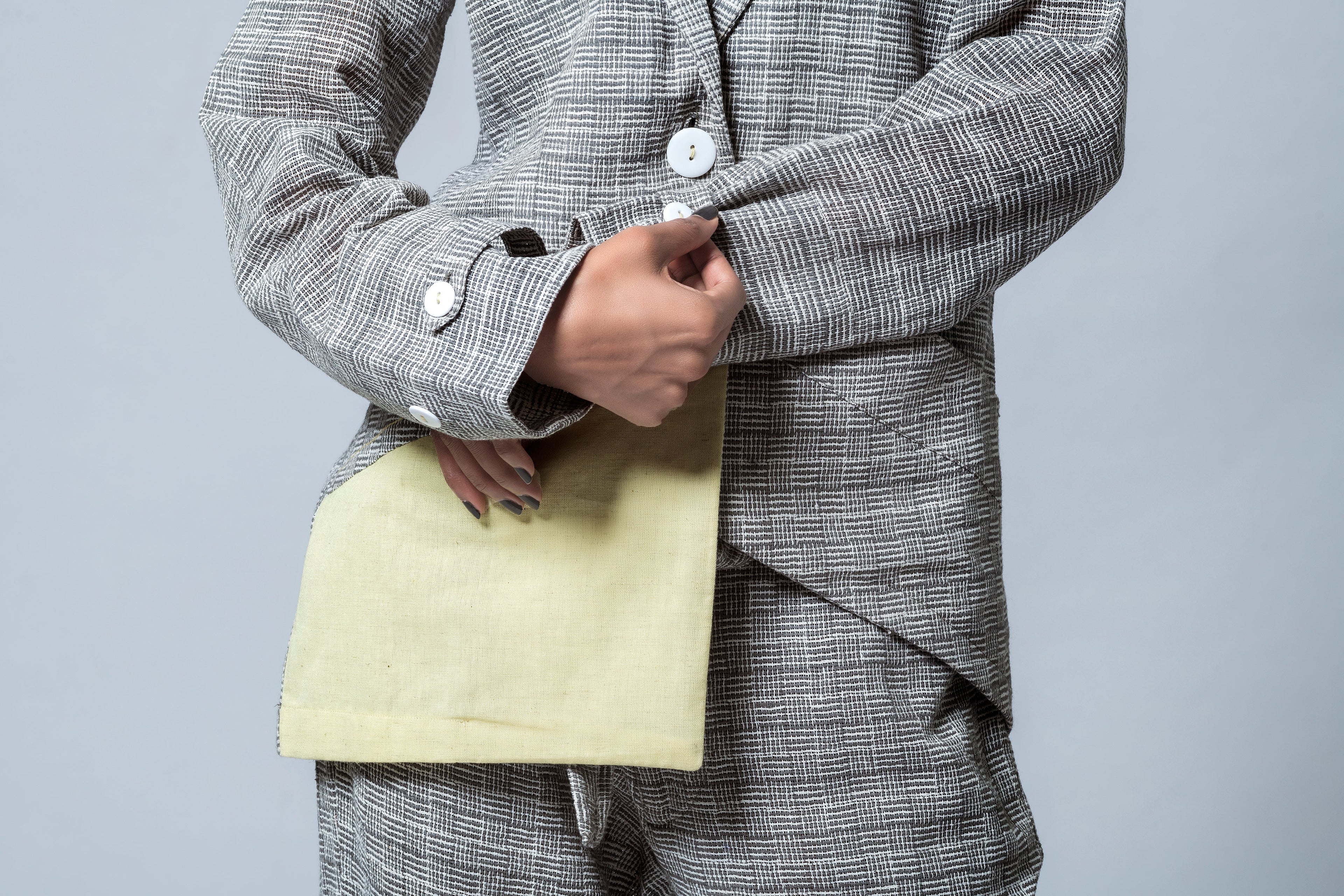 Anushe Pirani Women's Asymmetric Hem Jacket