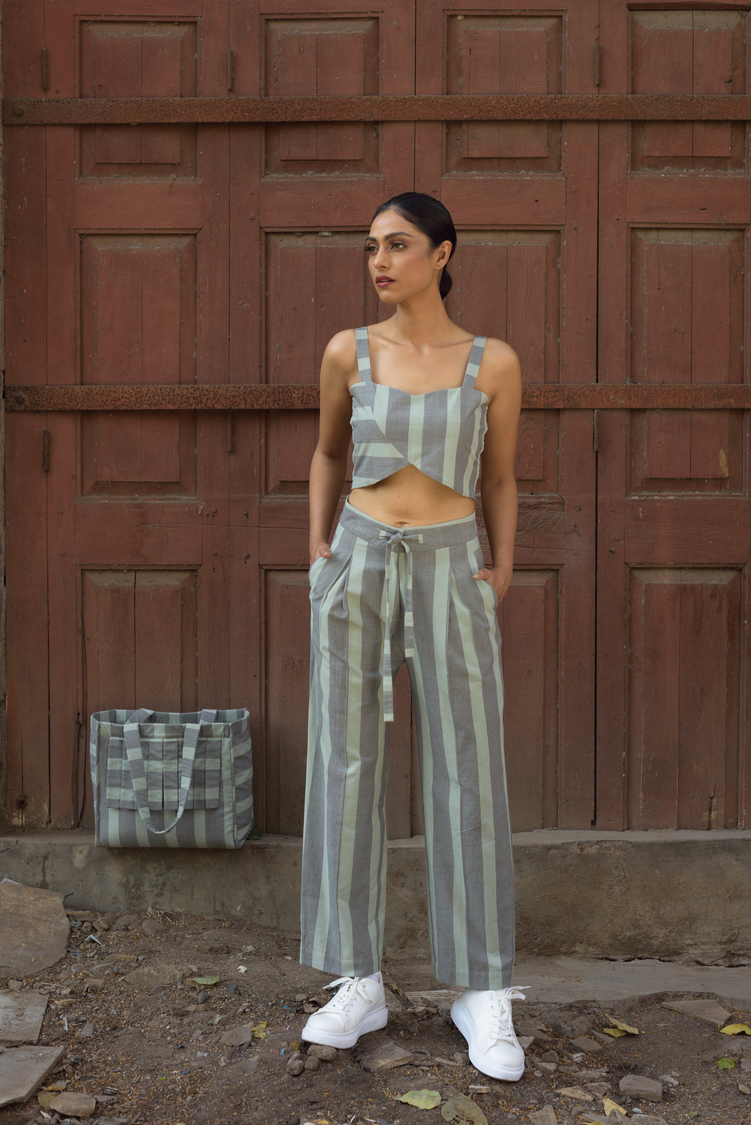 Anushe Pirani Womens Tulip Crop Top