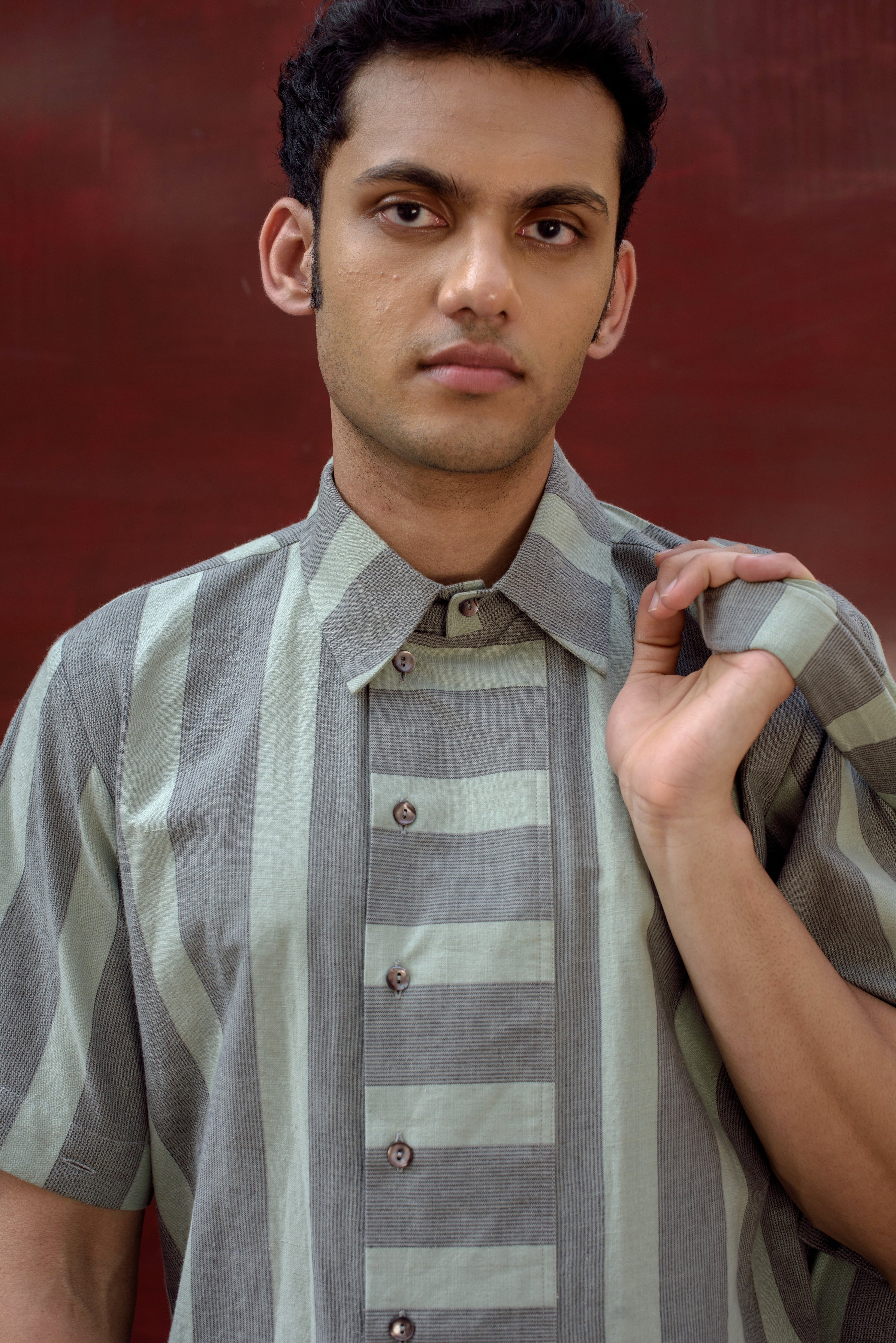 Anushe Pirani Mens Detachable Sleeve Shirt